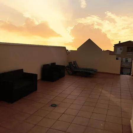 Sea View El Duque 5 Star Resort Opp Vinnci Hotel Holiday home *