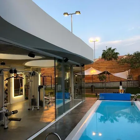 Sea View El Duque 5 Star Resort Opp Vinnci Hotel Holiday home